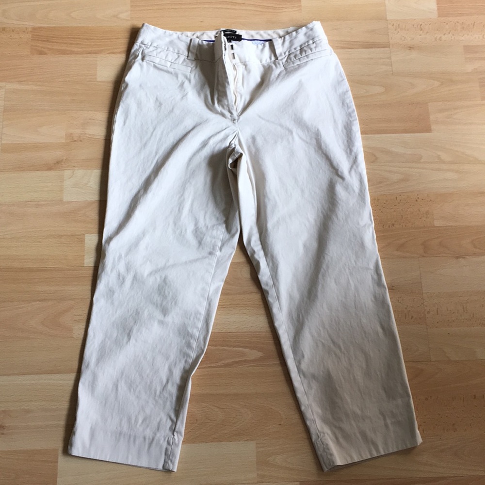 Talbots size 8 khaki pants.The perfect crop curvy